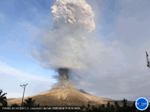 Lire la suite à propos de l’article 19 Aout 2025. FR. Indonésie : Lewotobi Laki-laki , Hawaii : Kilauea , Indonésie : Karangetang , Kamchatka : Klyuchevskoy , Mexique : Popocatepetl .