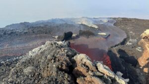 Lire la suite à propos de l’article 01 Septembre 2025. FR. Italie / Sicile : Etna , Equateur : El Reventador , Costa Rica : Rincon de la Vieja , Mexique : Popocatepetl , Indonésie : Ibu .