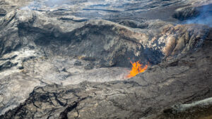 Lire la suite à propos de l’article September 18, 2025. EN. Japan : Meakan-dake , Kamchatka : Sheveluch , Hawaii : Kilauea , Indonesia : Lokon-Empung , Colombia : Chiles / Cerro Negro .