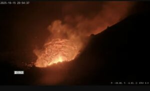 Lire la suite à propos de l’article 17 Octobre 2025. FR. Hawaii : Kilauea , Indonésie : Lewotobi Laki-laki , Colombie : Puracé – Chaîne volcanique Los Coconucos , Chili : Tupungatito , Italie : Campi Flegrei .