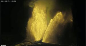 Lire la suite à propos de l’article October 19, 2025. EN. Hawaii : Kilauea , Indonesia : Ibu , Colombia : Galeras , Ecuador : El Reventador , Costa Rica : Rincon de la Vieja .