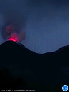 Lire la suite à propos de l’article 10 Octobre 2025 . FR. Indonésie : Karangetang , Chili : Planchón Peteroa , Colombie : Chiles / Cerro Negro , Hawaii : Kilauea , Italie : Campi Flegrei .