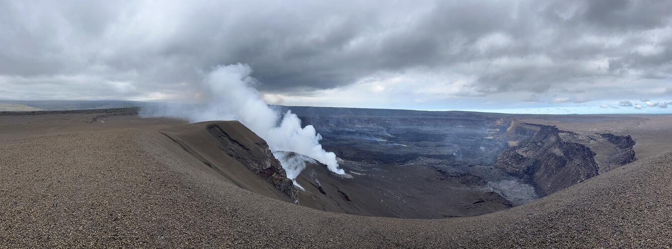 Lire la suite à propos de l’article October 4, 2025. EN. Hawaii : Kilauea , Colombia : Nevado del Ruiz , Kamchatka : Kronotsky , Chile : Planchón Peteroa , Costa Rica : Poas .