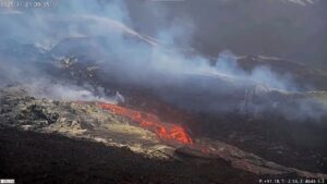 Lire la suite à propos de l’article 22 Novembre 2025. FR. Indonésie : Sangeangapi , Hawaii : Kilauea , Alaska : Shishaldin , Chili : Laguna del Maule , Colombie : Nevado del Ruiz .