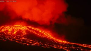 Lire la suite à propos de l’article November 23, 2025. EN. Hawaii : Kilauea , Indonesia : Semeru , Guatemala : Santiaguito , Ecuador : Sangay , Costa Rica : Poas .