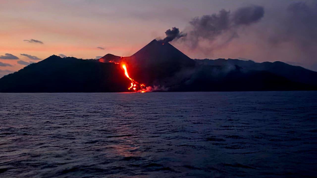 Lire la suite à propos de l’article 12 Décembre 2025. FR. Inde : Barren Island / Iles Andaman , Islande : Péninsule de Reykjanes , Indonésie : Semeru , Colombie : Puracé – Chaîne volcanique Los Coconucos , Costa Rica : Poas .