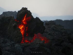 Lire la suite à propos de l’article January 8, 2026. EN. Italy / Sicily : Etna , Iceland : Reykjanes Peninsula , Philippines : Mayon , Indonesia : Ibu , Colombia : Nevado del Ruiz .