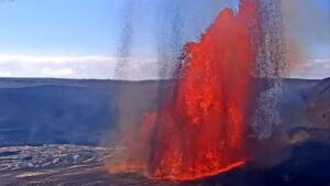 Lire la suite à propos de l’article January 13, 2026. En. Hawaii : Kilauea , Indonesia : Semeru , Italy / Sicily : Etna , Peru : Sabancaya , Colombia : Purace – Los Coconucos volcanic chain .