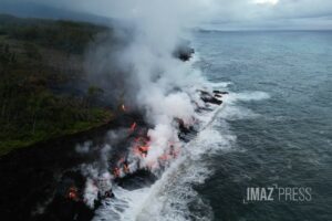 Lire la suite à propos de l’article March 26, 2026. EN. La Réunion Island : Piton de la Fournaise , Italy : Stromboli , Indonesia : Marapi , Chile : Laguna del Maule , Guatemala : Fuego .