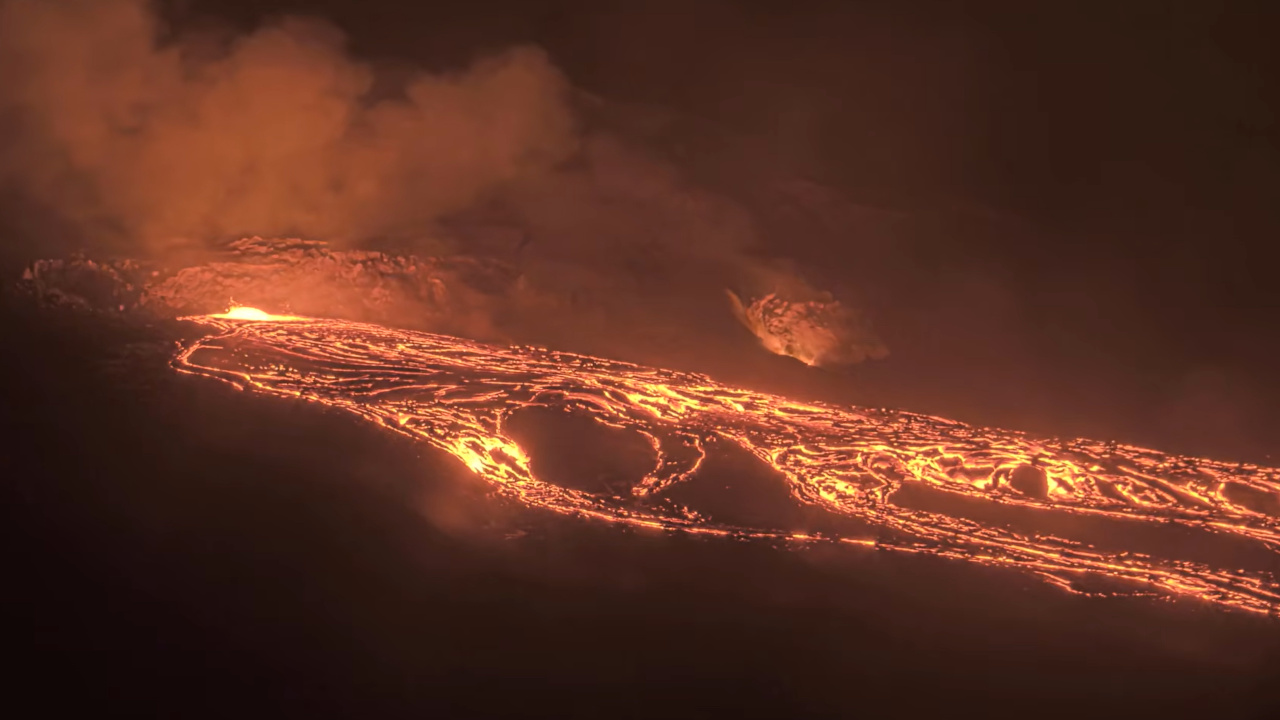 Lire la suite à propos de l’article April 7, 2026. EN. Hawaii : Kilauea , La Réunion Island : Piton de la Fournaise , Indonesia : Dempo , New Zealand : White Island , Guatemala : Fuego .