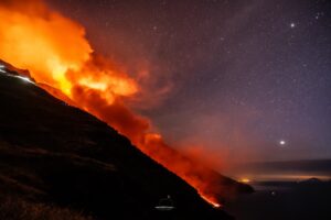 Lire la suite à propos de l’article 10 Mai 2026. FR. Indonésie : Dukono , Japon : Sakurajima , Italie : Stromboli , Colombie : Galeras , Equateur : El Reventador .