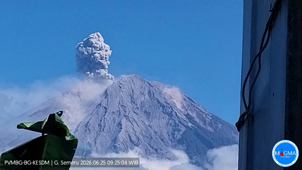 You are currently viewing June 25, 2026. EN. Indonesia : Semeru , Colombia : Chiles / Cerro Negro , Hawaii : Kilauea , Italy : Campi Flegrei , Mexico : Popocatepetl .