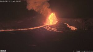 Lire la suite à propos de l’article 13 Aout 2026. FR. Italie / Sicile : Etna , Hawaii : Kilauea , Indonésie : Semeru , Chili / Argentine : Nevados de Chillan , Colombie : Chiles / Cerro Negro .