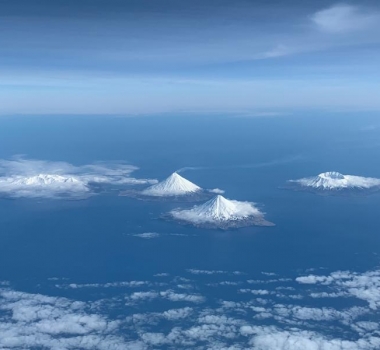 October 14, 2019. EN. Philippines : Taal , Indonesia : Anak Krakatau,  Alaska : Cleveland , Mexico : Popocatepetl .