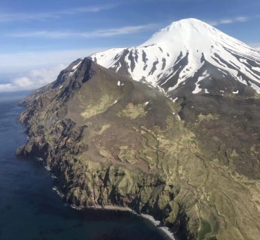 July 16, 2022. EN. Indonesia : Merapi , Alaska : Little Sitkin / Semisopochnoi , Kamchatka : Karymsky , Ecuador : Reventador , La Martinique : Mount Pelee .