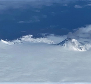 July 23, 2022. EN. Indonesia : Merapi , Alaska : Pavlof , Kamchatka : Sheveluch , Chile : Nevados de Chillan , Guatemala : Pacaya .