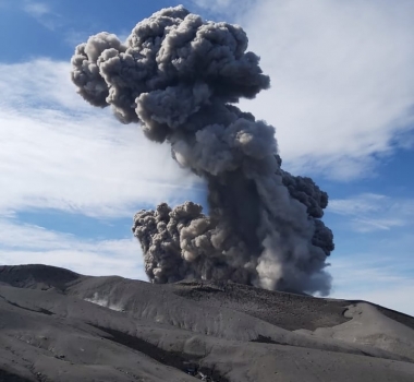 August 31, 2022. EN. La Réunion : Piton de la Fournaise , Italy : Stromboli , Russia / Kuril Islands : Ebeko , Italy : Vulcano , Samoa Islands : Ta’u .