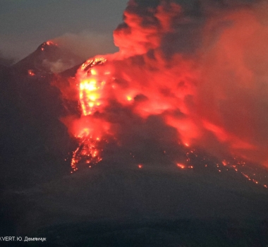 29 Aout 2021. FR. Alaska : Complexe Volcanique d’Atka , Alaska : Katmai , Kamchatka : Sheveluch , Hawaii : Kilauea , Italie / Sicile : Etna .