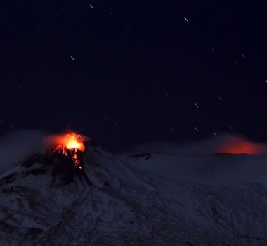 December 08 , 2018. EN . Italy / Sicily : Etna , Chile : Nevados de Chillan , Guatemala : Pacaya .