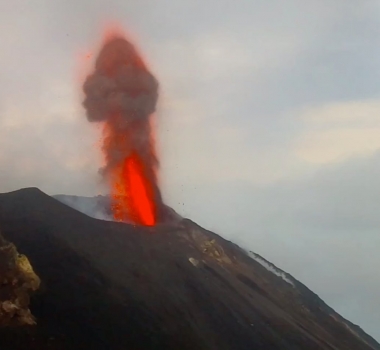 November 11, 2020. EN . Italy : Stromboli , Italy / Sicily : Etna , Iceland : Reykjanes Peninsula , Philippines : Taal / Pinatubo , Indonesia : Sinabung .
