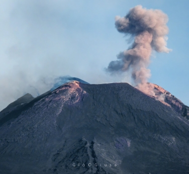 June 24, 2020. EN. Italy / Sicily : Etna , Italy : Stromboli , Guatemala : Pacaya , Iceland : Seismicity / Reykjanes Peninsula .