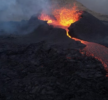 August 18, 2022. EN. Iceland / Reykjanes Peninsula : Meradalur , Italy : Vulcano , Samoa Islands : Ta’u , Japan : Sakurajima , Alaska : Pavlof .