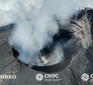June 15, 2020. EN. Philippines : Kanlaon / Mayon / Taal , Indonesia : Semeru , Guatemala : Fuego , Mexico : Popocatepetl .